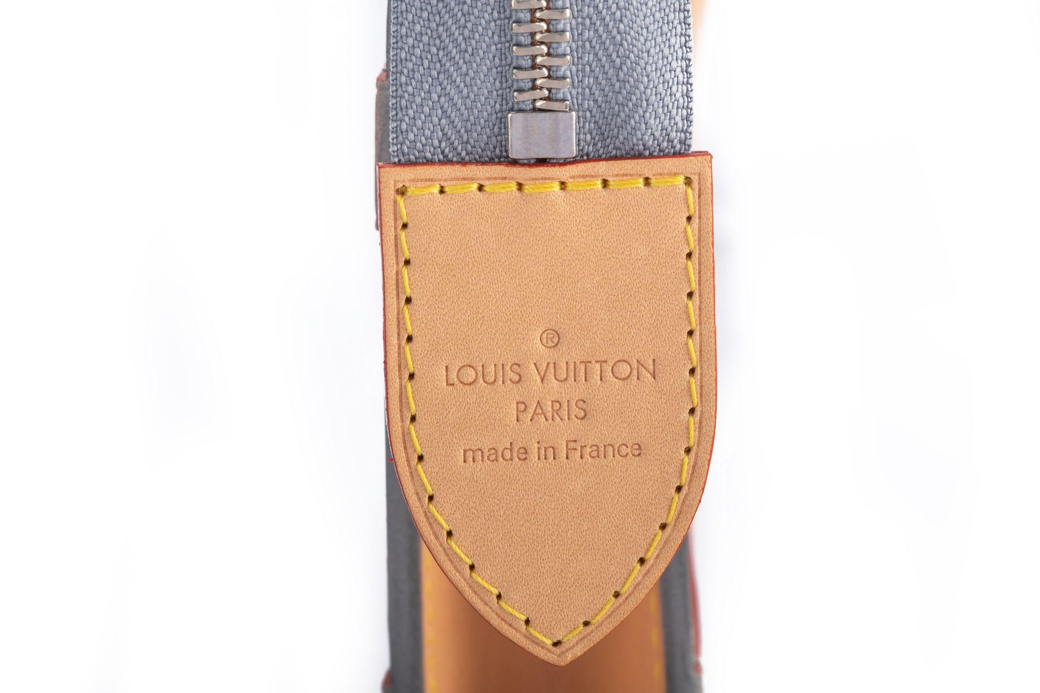 Louis Vuitton X Abloh Mirror Trunk Pochette BN For Sale 1