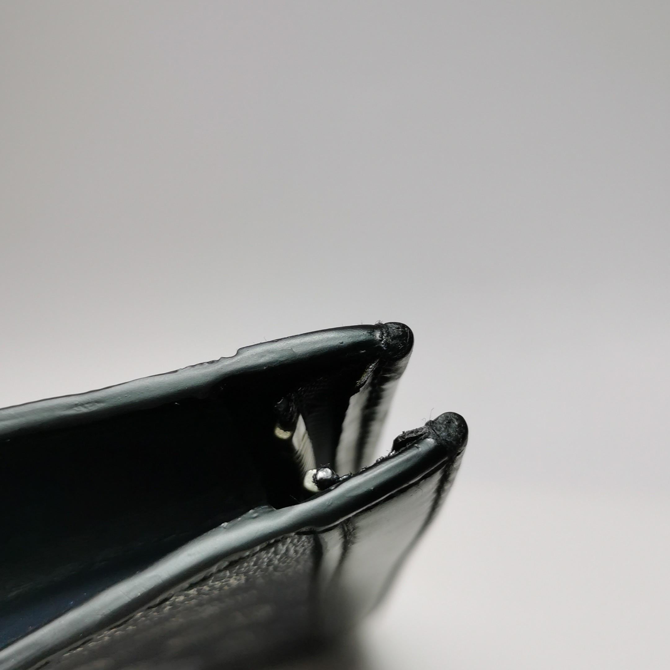 Louis Vuitton x Chapman Brothers Pochette Voyage Medium Lion Navy For Sale 8