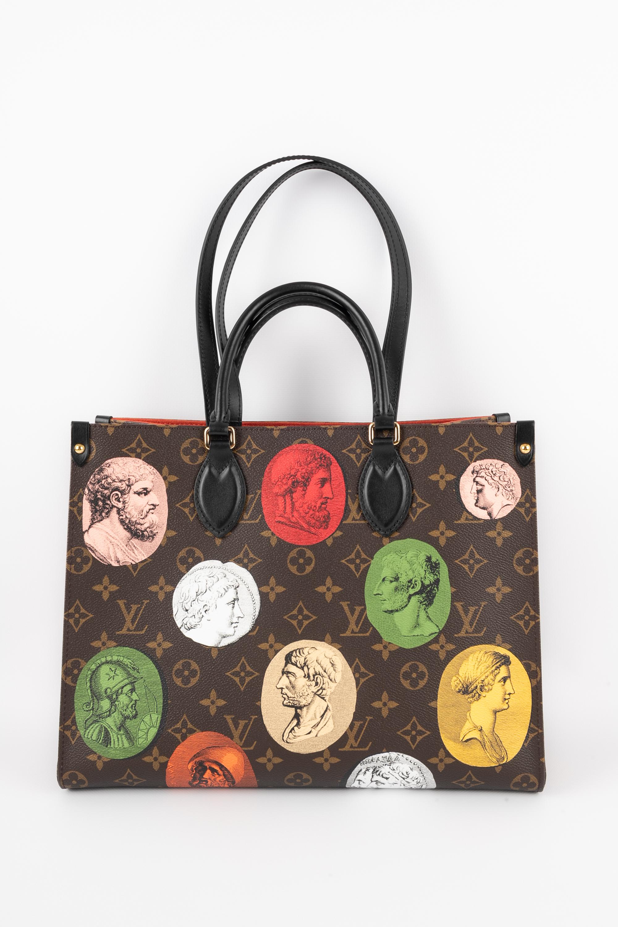 Louis Vuitton x Fornasetti bag On The Go 2022 In Excellent Condition For Sale In SAINT-OUEN-SUR-SEINE, FR