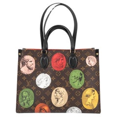 Bolso Louis Vuitton x Fornasetti On The Go 2022