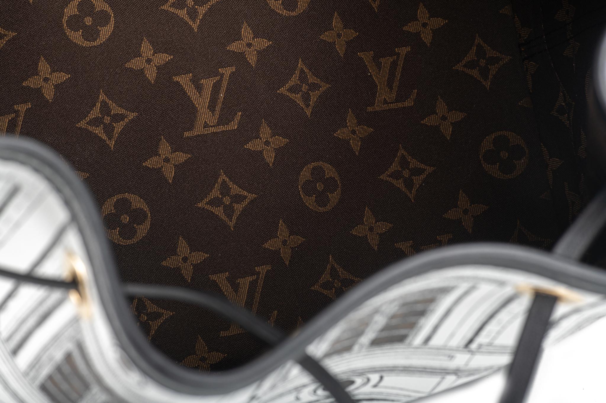 Louis Vuitton x Fornasetti Bucket Bag NIB For Sale 9