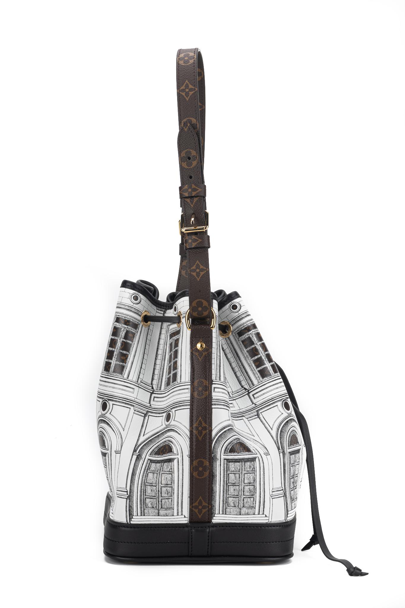 Louis Vuitton x Fornasetti - Sac seau NIB Pour femmes en vente