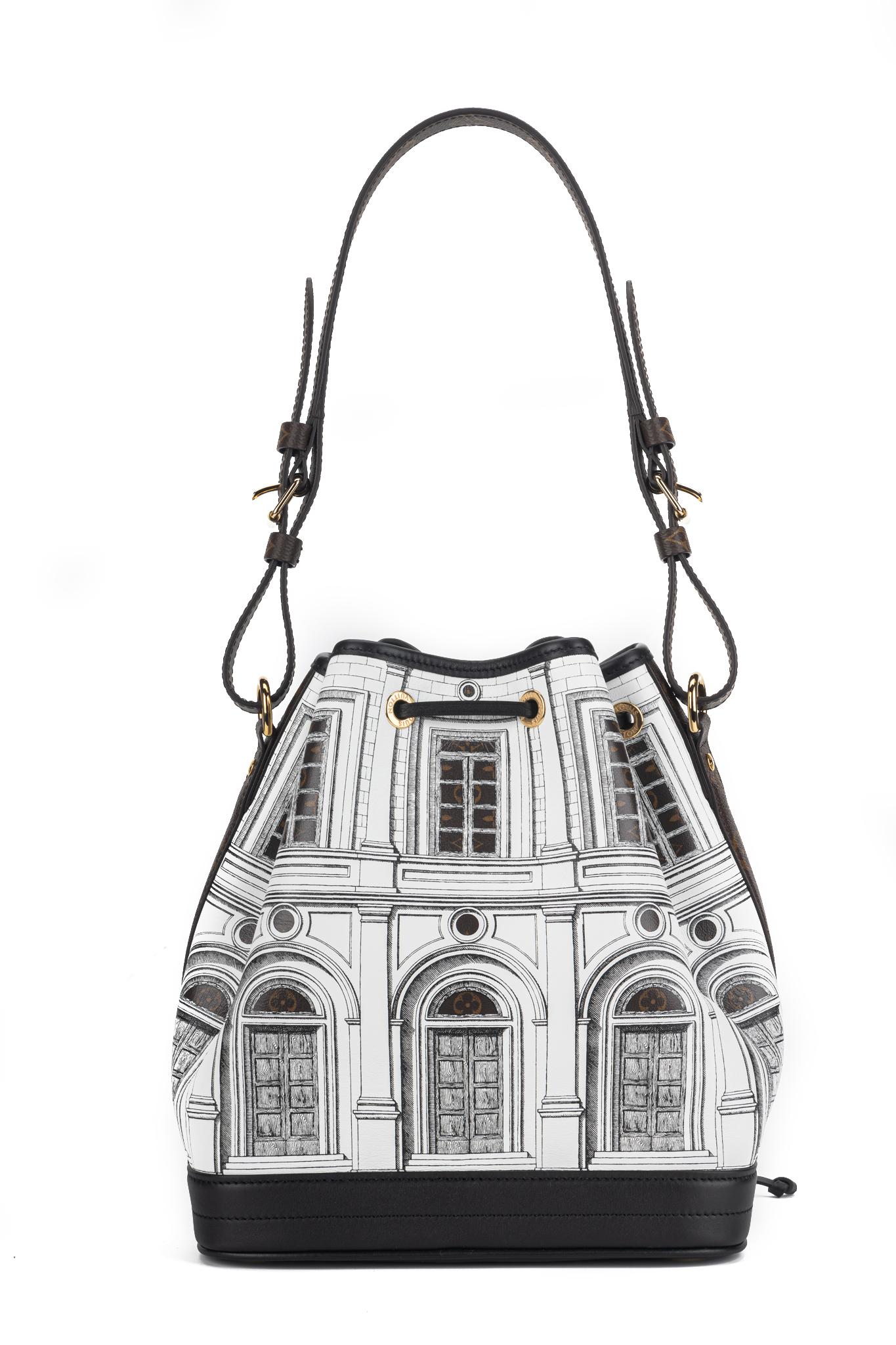Louis Vuitton x Fornasetti - Sac seau NIB en vente 1