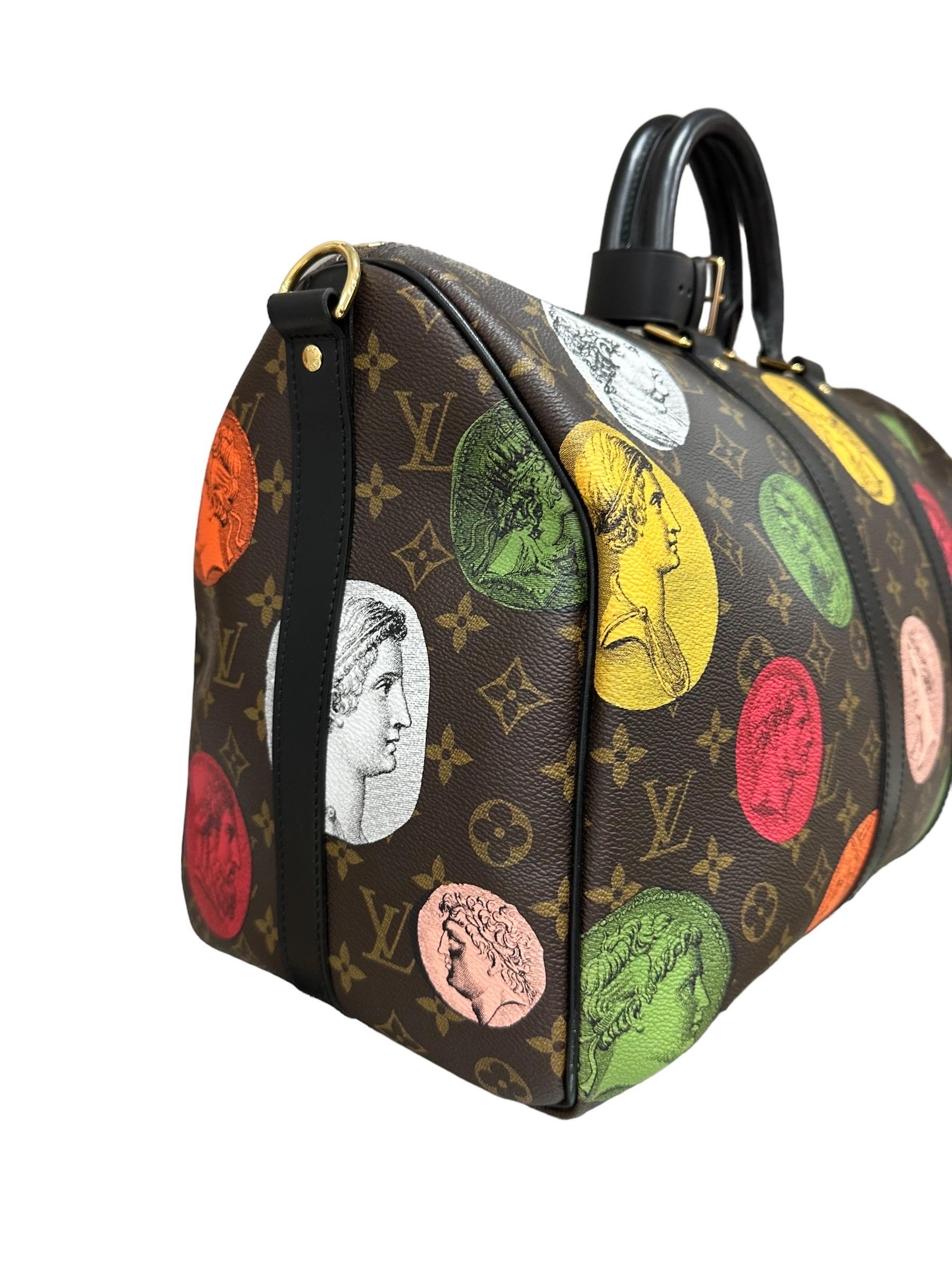 Louis Vuitton x Fornasetti Keepall 45 Bandoulière Rucksack für unterwegs  Damen im Angebot