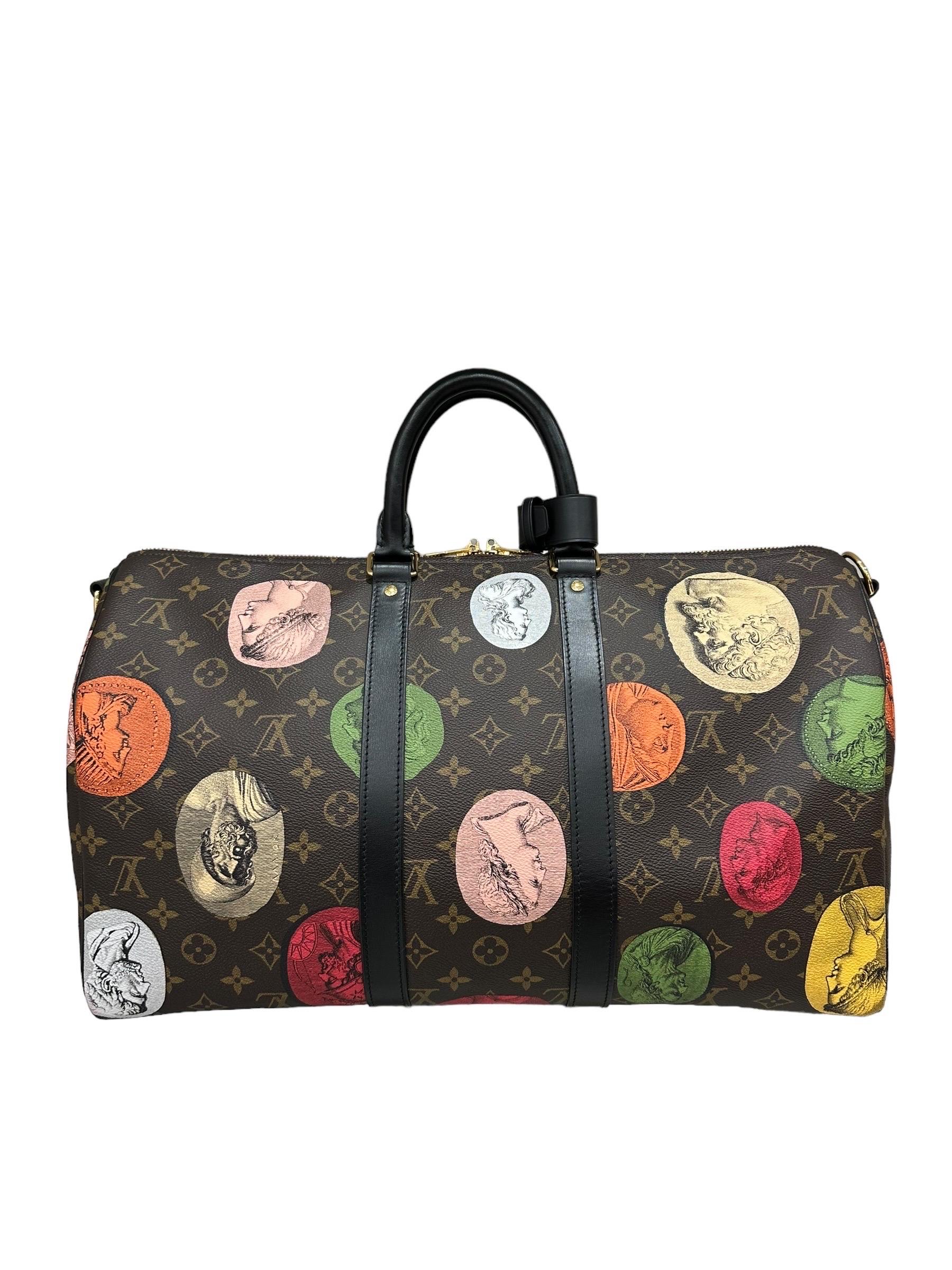 Louis Vuitton x Fornasetti Keepall 45 Bandoulière Borsone da Viaggio For Sale 1