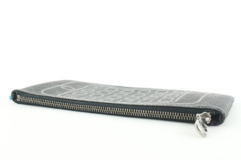 Louis Vuitton x Fragment Black Monogram Eclipse iPhone Pouch Case Pochette For Sale 5