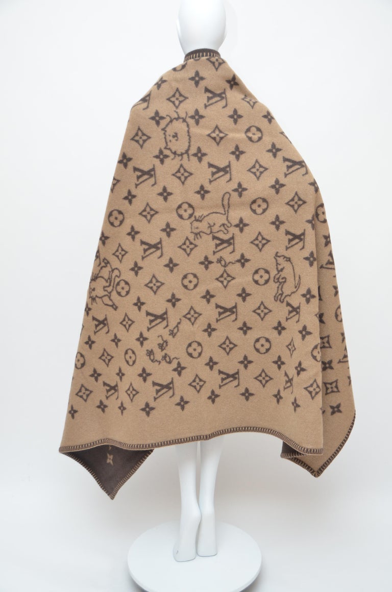 Louis Vuitton Brown Neo (Runway) Grace Coddington Catogram Wool Blanket  21lz102 For Sale at 1stDibs
