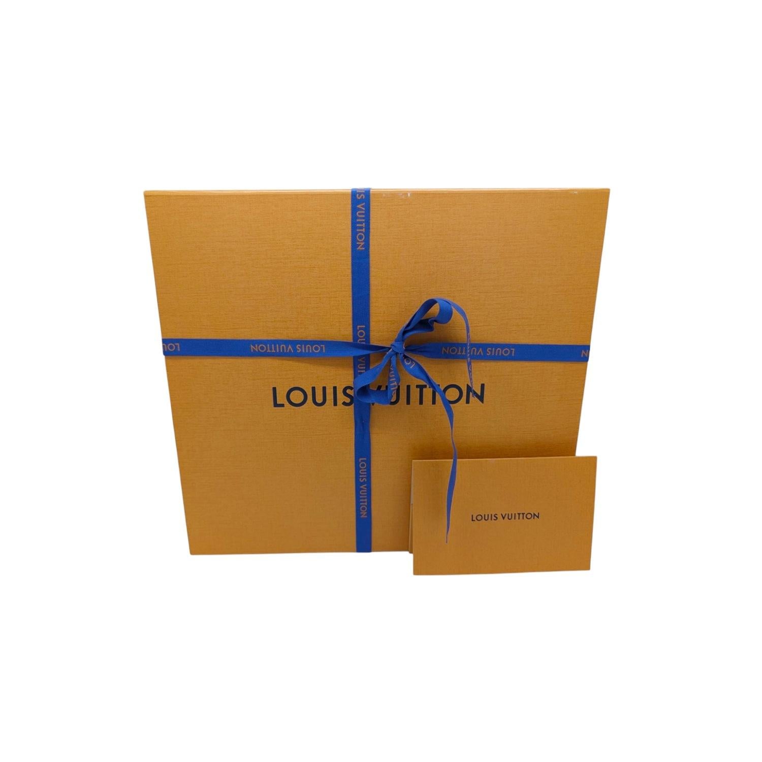 Louis Vuitton x Kid Super 2023 Monogram Portrait Keepall Bandoulière 25 For Sale 6