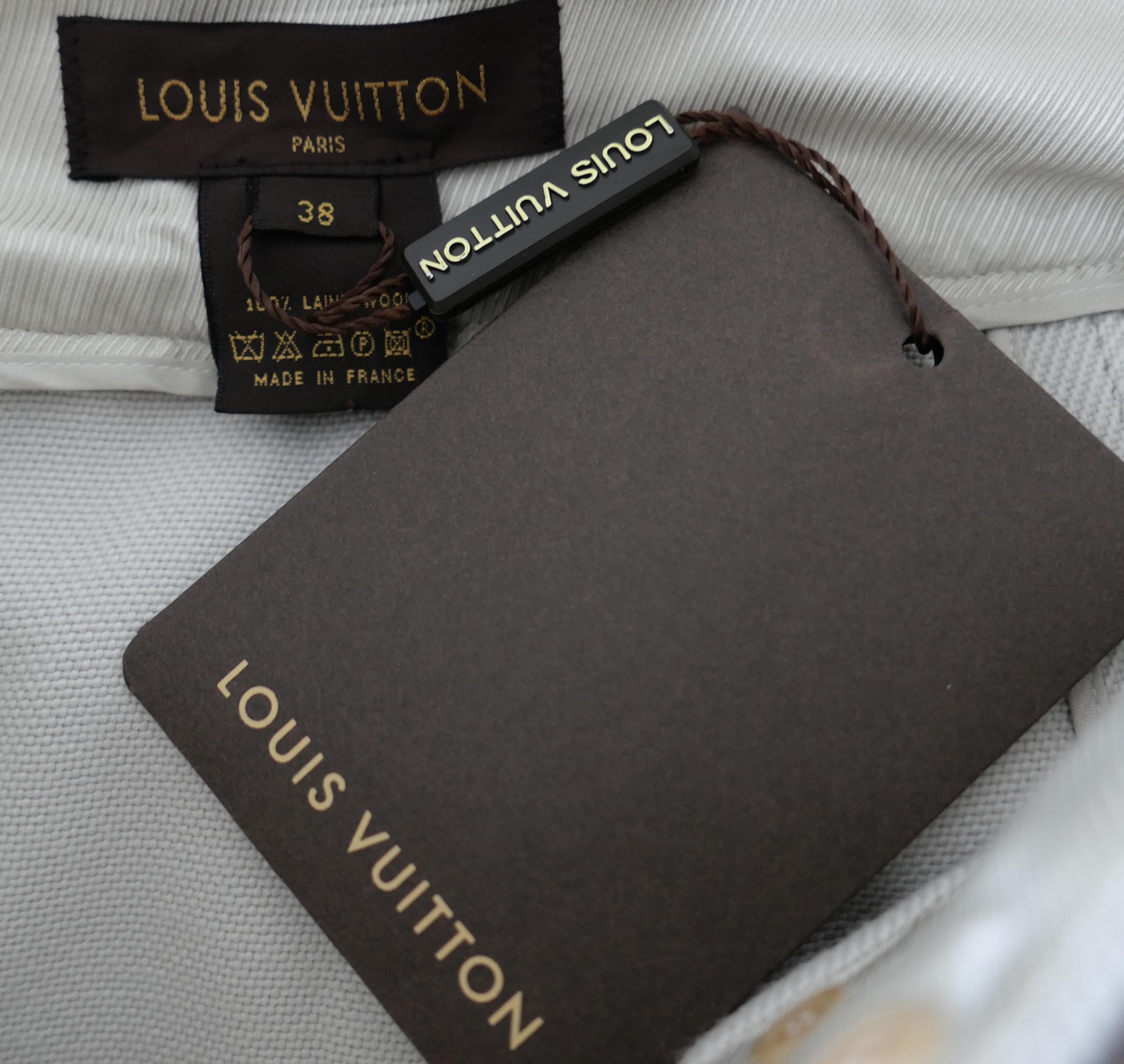 Louis Vuitton x Marc Jacobs Fall 2003 Grey Panelled Wool Skirt For Sale 2