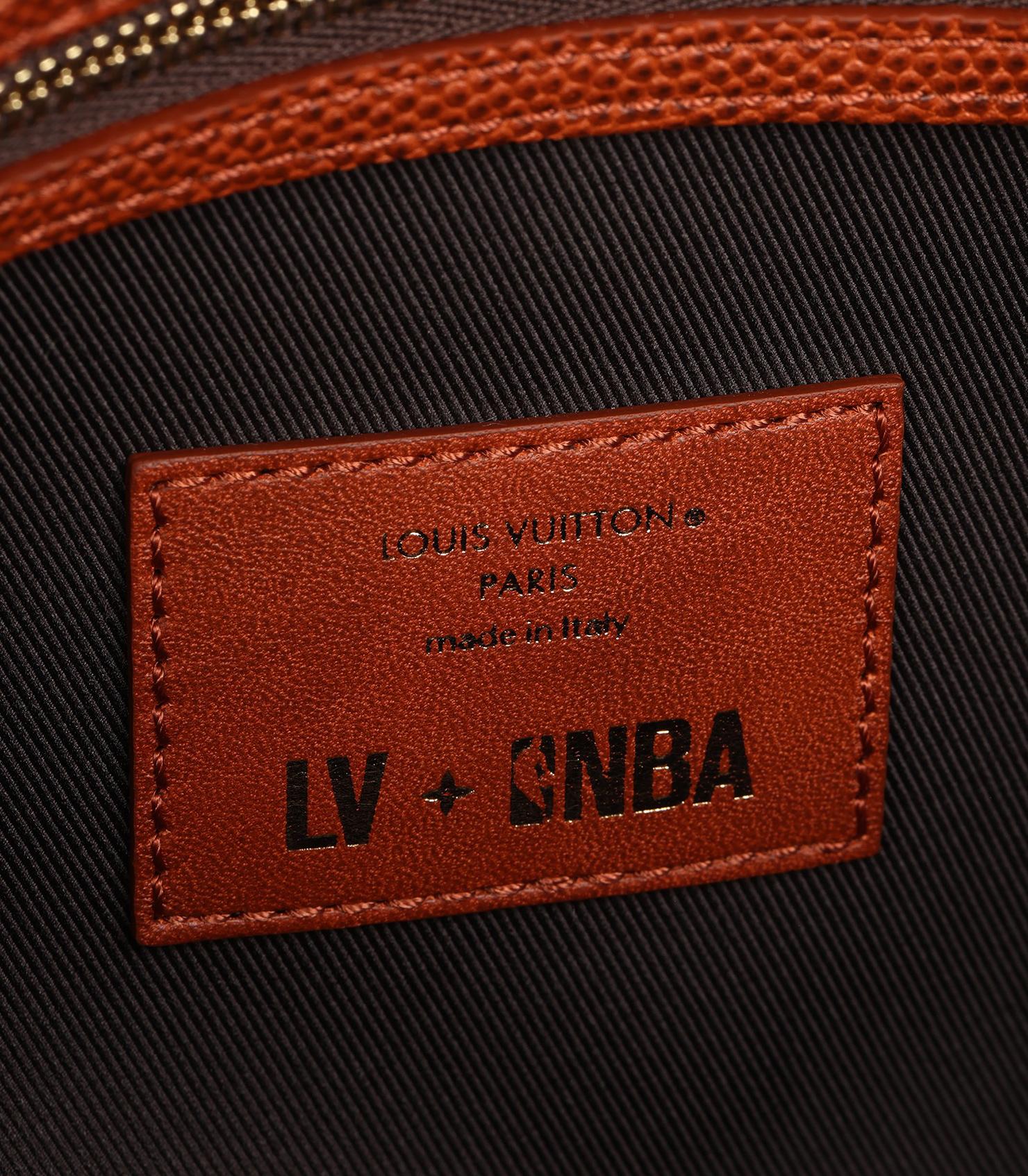 Louis Vuitton x NBA Trio Pocket Keepall For Sale 5