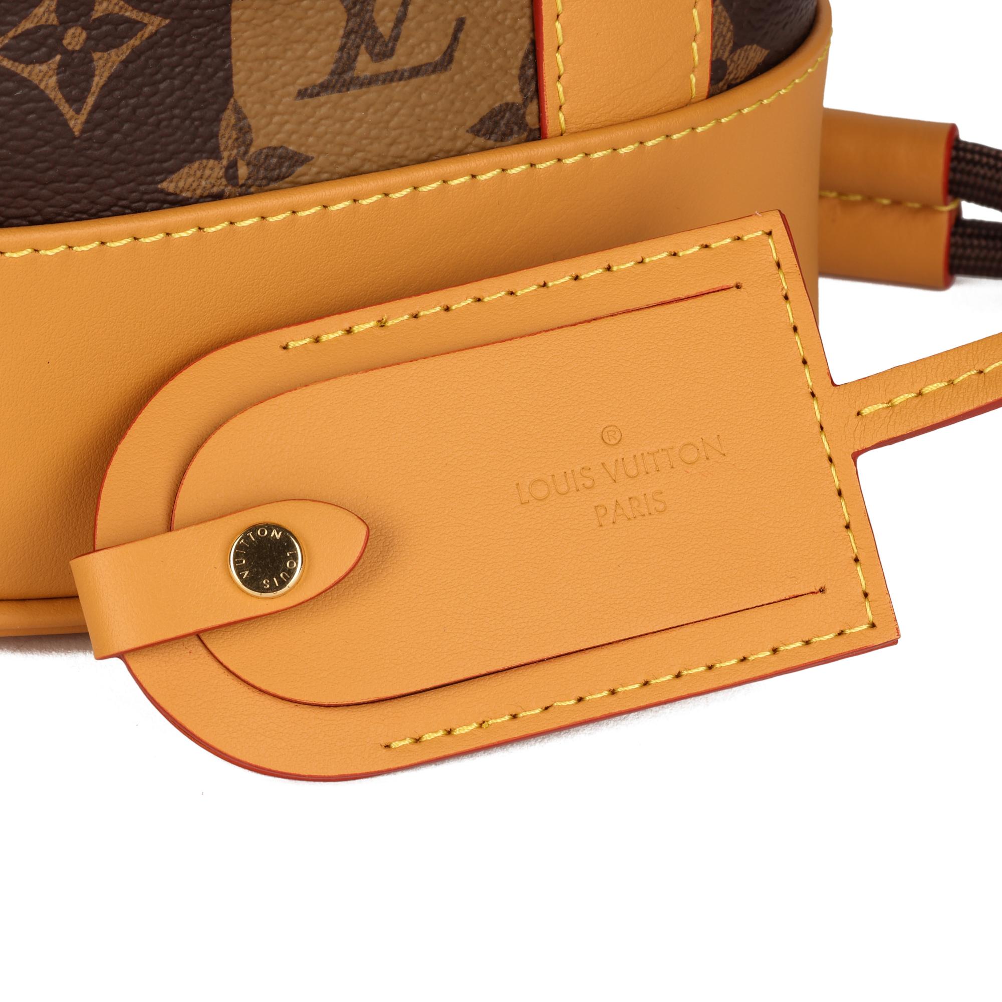 Sac à main Louis Vuitton x Nigo marron à rayures Reverso avec monogramme Randonnee en vente 7