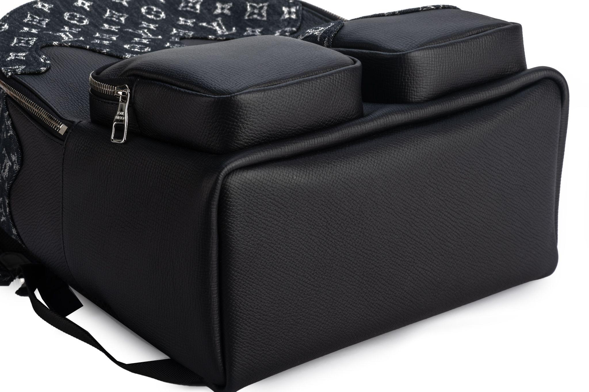 Louis Vuitton x Nigo Denim Backpack BNIB Unisexe en vente