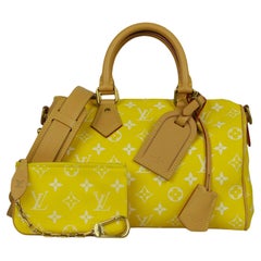 Louis Vuitton x Pharrell Gelbes, weiches Kalbsleder Monogramm Speedy P9 Bandouliere 25