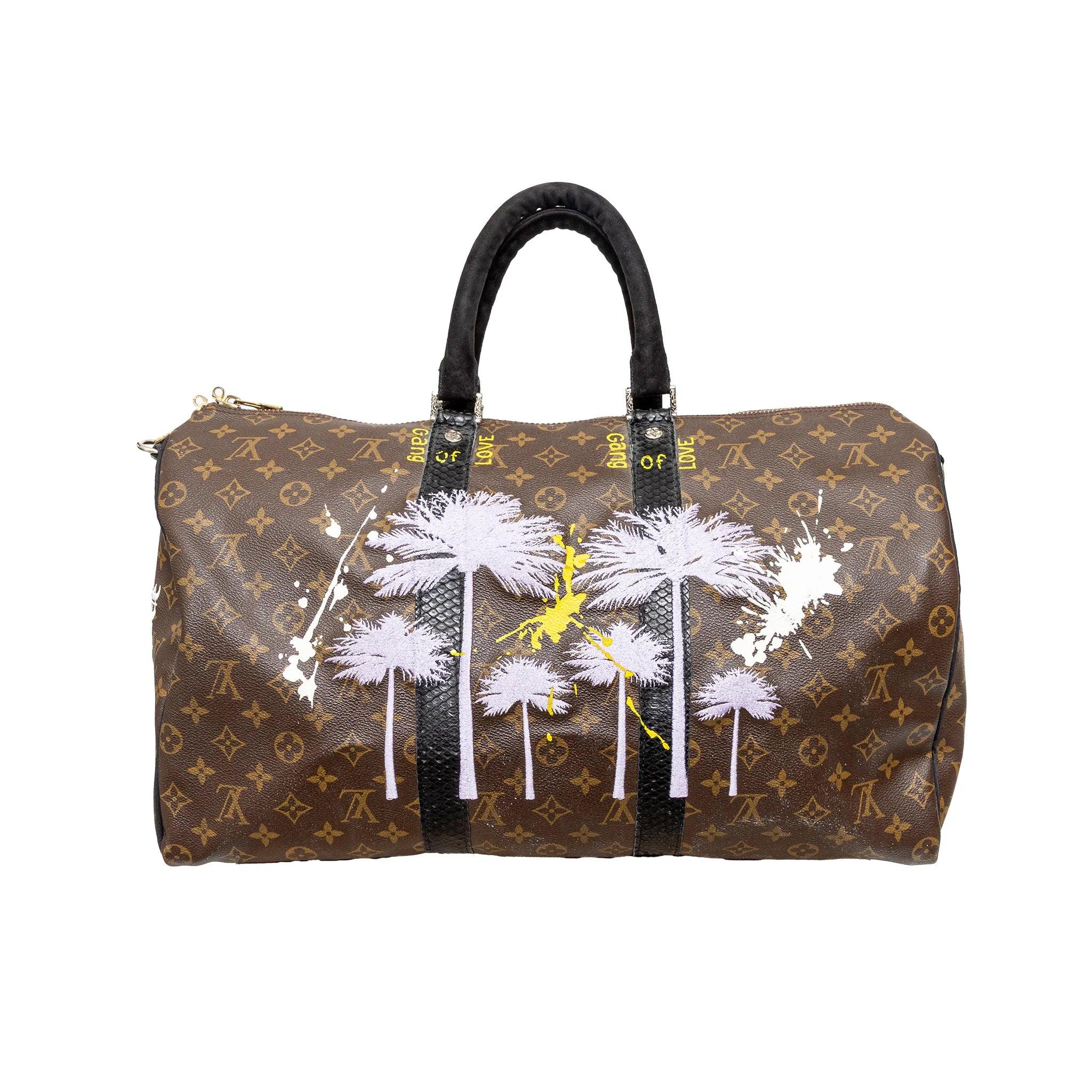 Louis Vuitton Speedy 45 rielaborata dall'artista Philip Karto con l'opera d'arte 