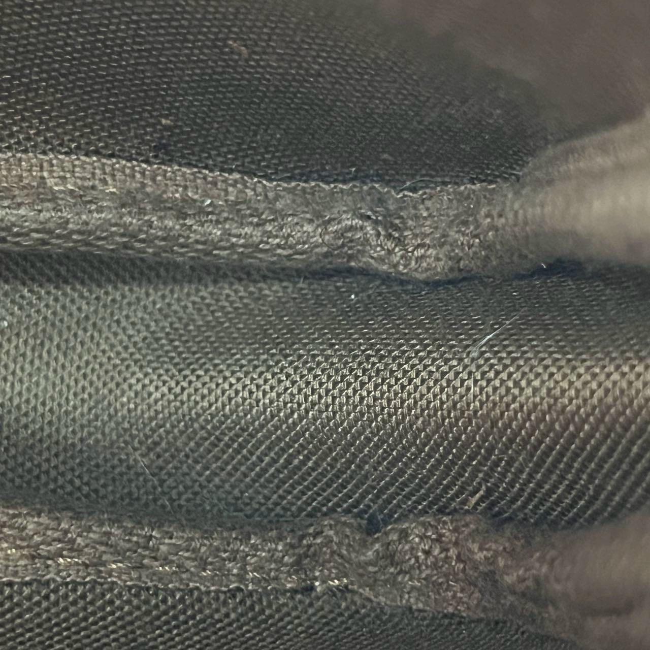 Louis Vuitton & Greene & Greene Greene Pochette Monogramme Accessoire en vente 14