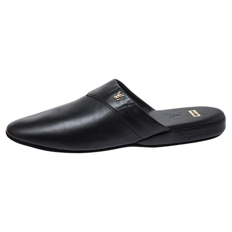 Louis Vuitton x Supreme Black Leather Hugh Flat Slippers Size 39 For Sale