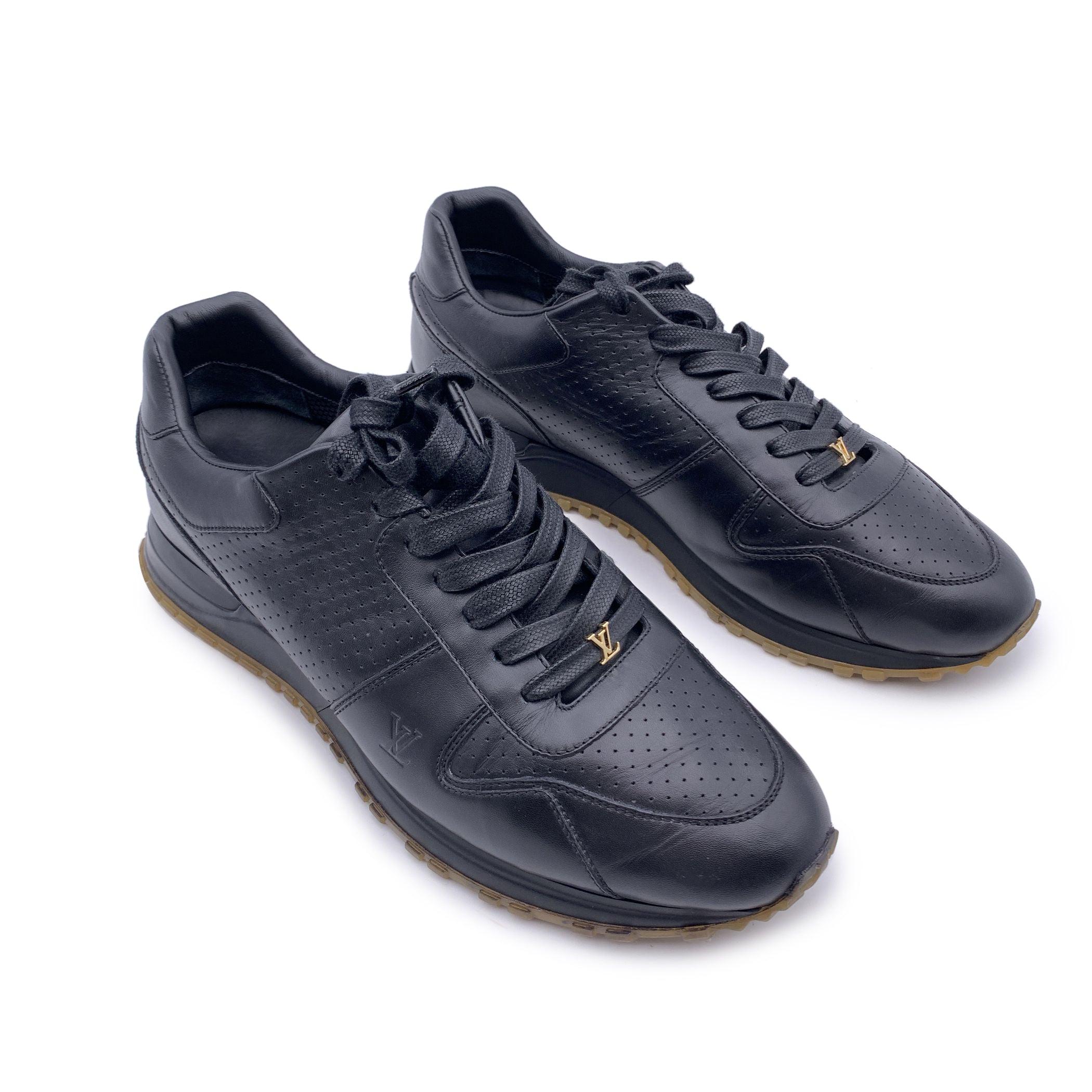 Louis Vuitton x Supreme Black Leather Lace Up Sneakers Shoes Size 44 In Excellent Condition In Rome, Rome