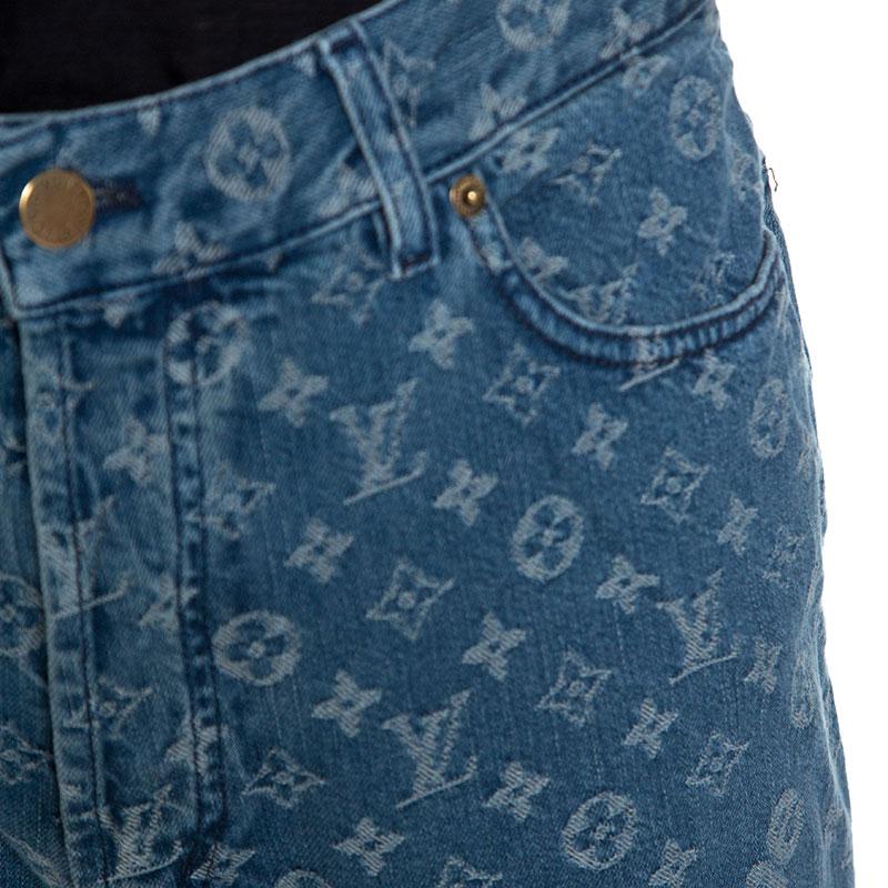 Louis Vuitton x Supreme Blue Monogram Jacquard Denim Jeans 3XL at 1stDibs | louis  vuitton 3xl, supreme lv shorts, supreme louis vuitton jeans