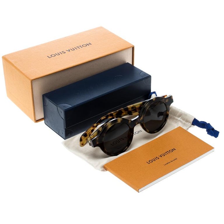 Louis Vuitton x Supreme Brown / Black Z0990W Downtown Round Sunglasses For Sale at 1stdibs