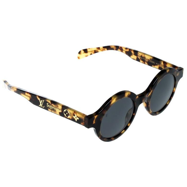 Louis Vuitton x Supreme Brown / Black Z0990W Downtown Round Sunglasses