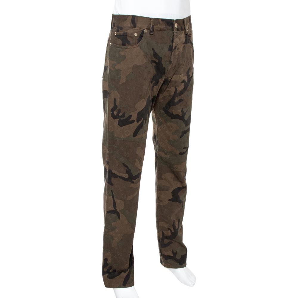 Louis Vuitton X Supreme Camouflage Monogram Jacquard Regular Fit Jeans XL  at 1stDibs | louis vuitton camo pants, lv supreme pants, louis vuitton  supreme pants