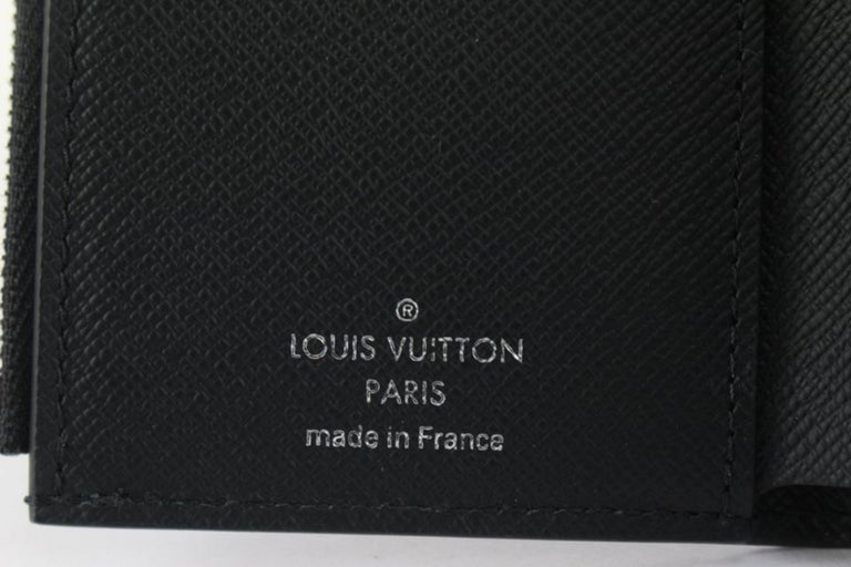 Louis Vuitton LV x Supreme New Black Epi Leather Chain Compact