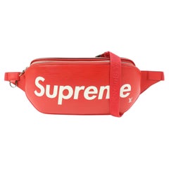 Louis Vuitton x Supreme LV x Supreme New Ultra Rare Red 110/44 Monogram  Initiale For Sale at 1stDibs