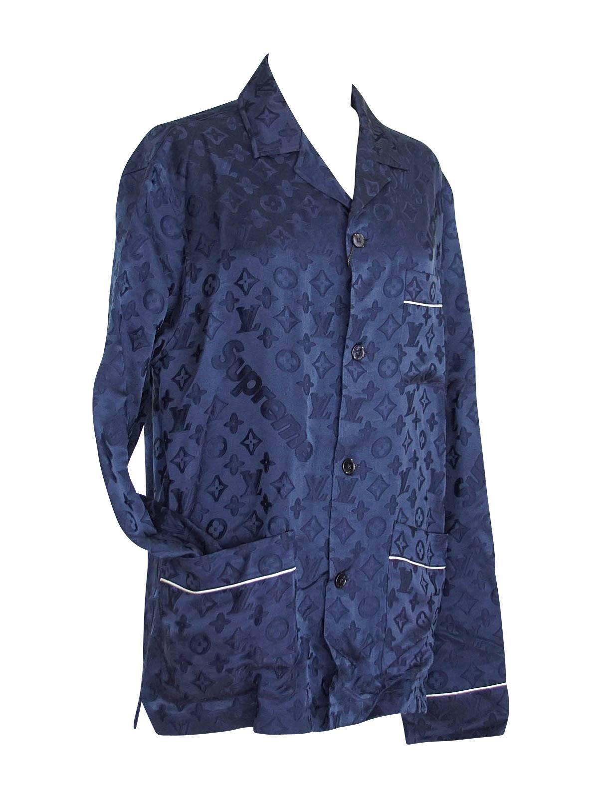Guaranteed authentic highly coveted and sought after Louis Vuitton Supreme X Very Limited Edition Pyjama Set Jacquard in Navy with white piping.
Louis Vuitton- as seen on Celine Dion at Paris Haute Couture in Paris.
Comes with LV gift box.
Fabric is