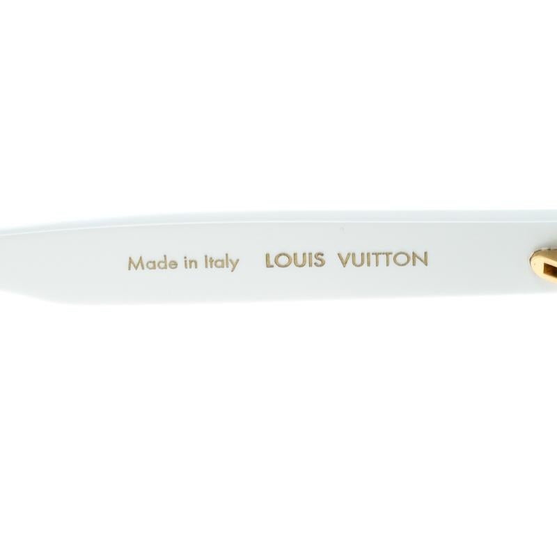 Louis Vuitton x Supreme White / Grey Z0991W Downtown Round Sunglasses In New Condition In Dubai, Al Qouz 2