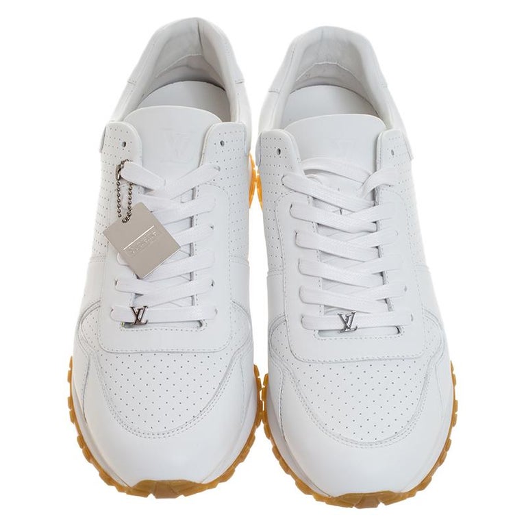 Louis Vuitton x Supreme White Leather Run Away Sneakers For Sale at 1stdibs
