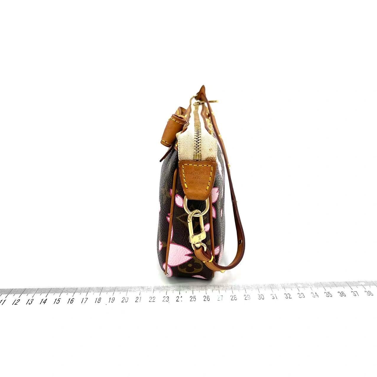 Louis Vuitton x Takashi Murakami Cherry Blossom on Monogram Pochette Accessoire For Sale 1