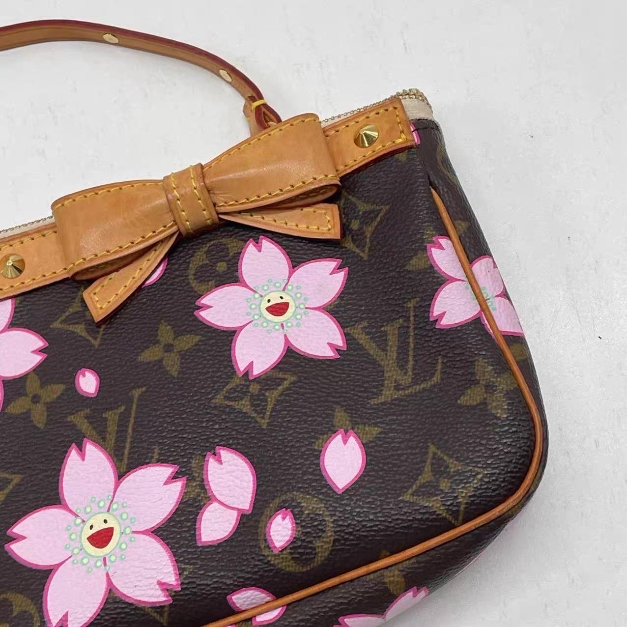 Louis Vuitton x Takashi Murakami Cherry Blossom Pochette Accessoires For Sale 13
