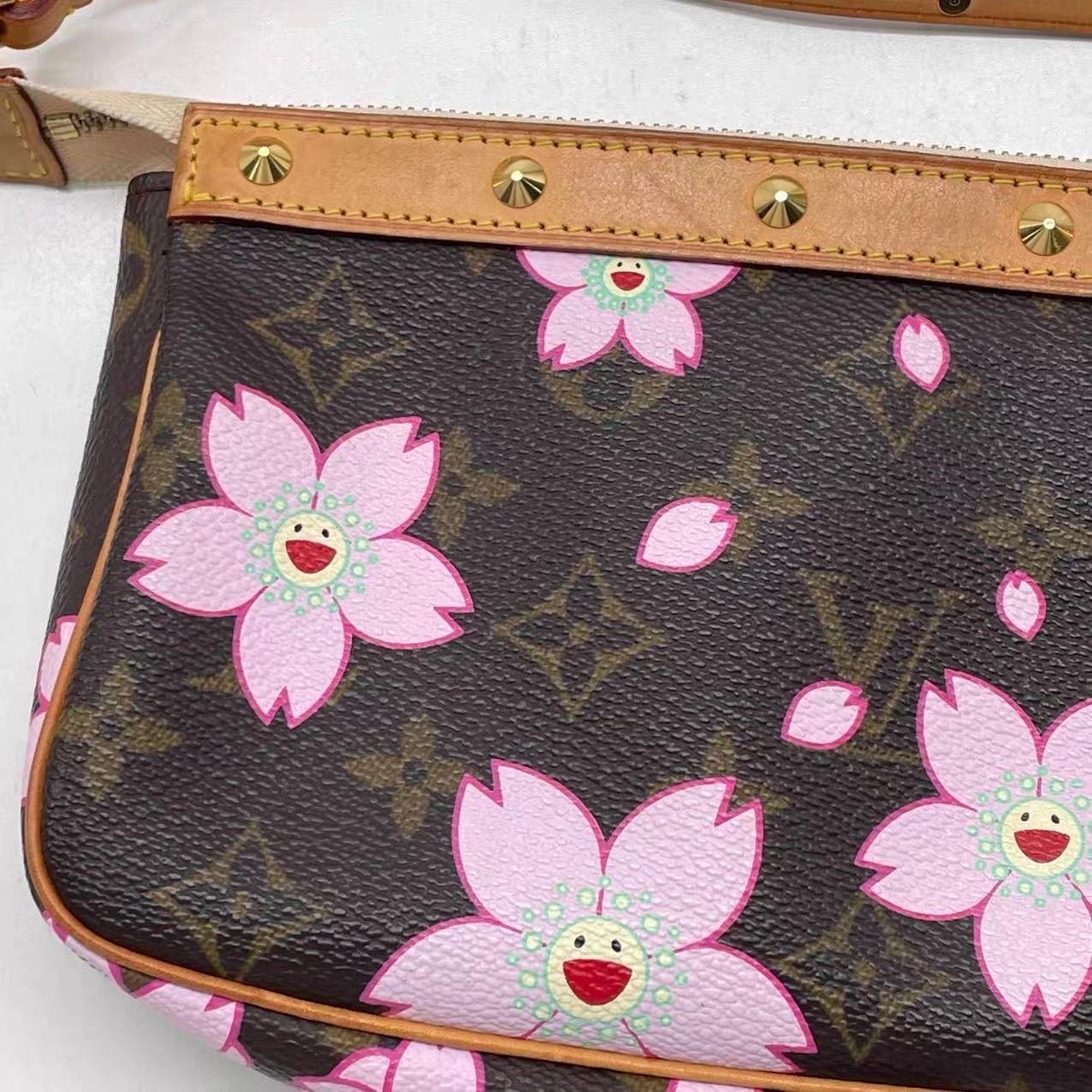 Louis Vuitton x Takashi Murakami Cherry Blossom Pochette Accessoires For Sale 15