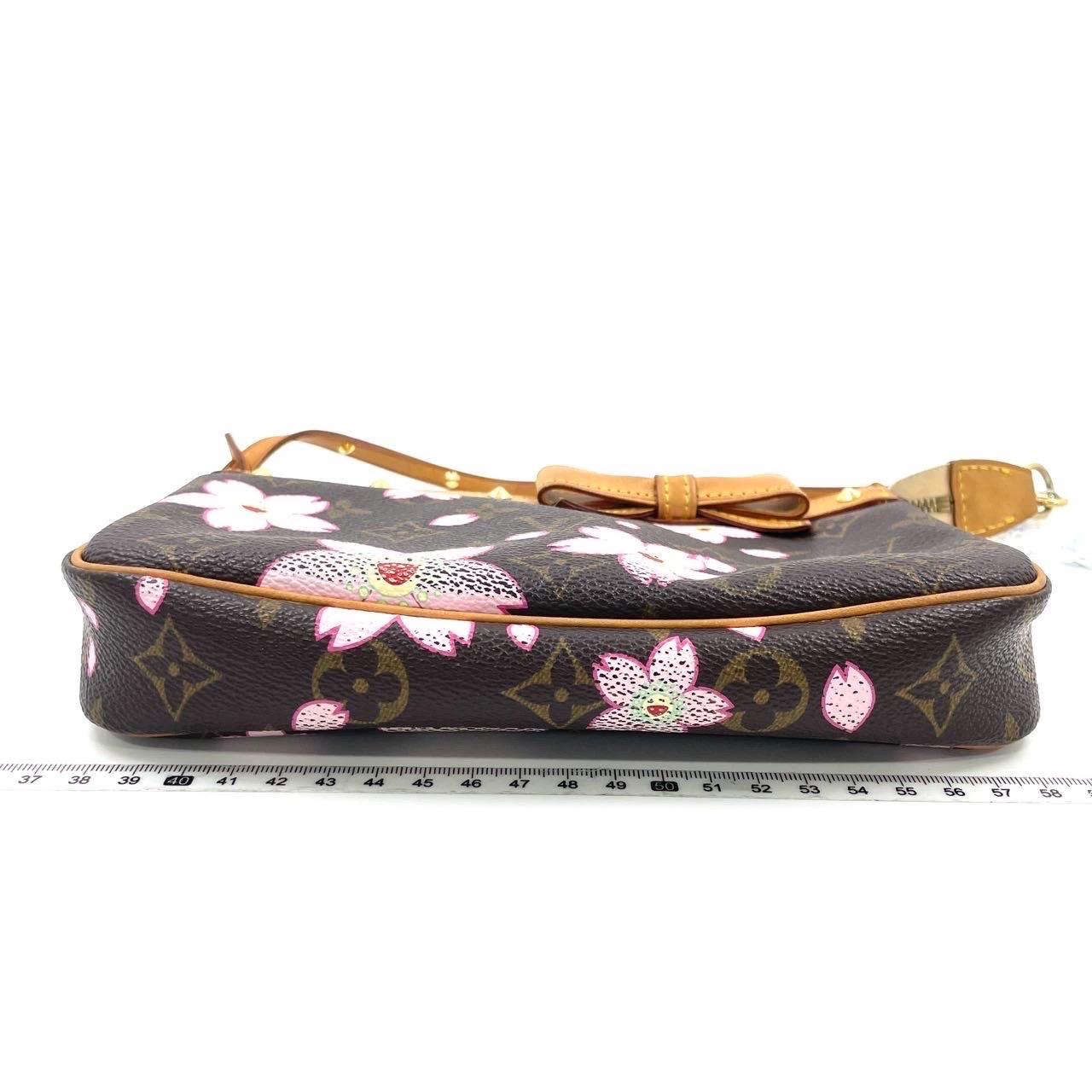 Louis Vuitton x Takashi Murakami Cherry Blossom Pochette Accessoires In Good Condition For Sale In AUBERVILLIERS, FR