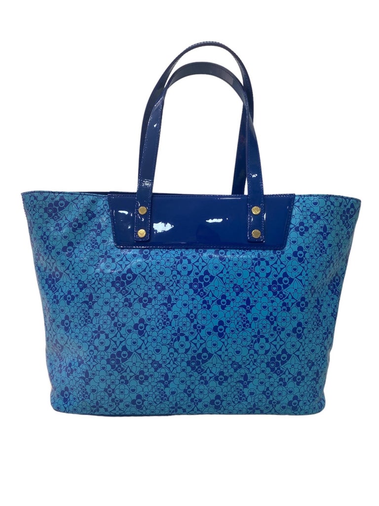 Louis Vuitton Blue Cosmic Blossom Vinyl Pochette Accessoires Gold Hardware,  2010 Available For Immediate Sale At Sotheby's