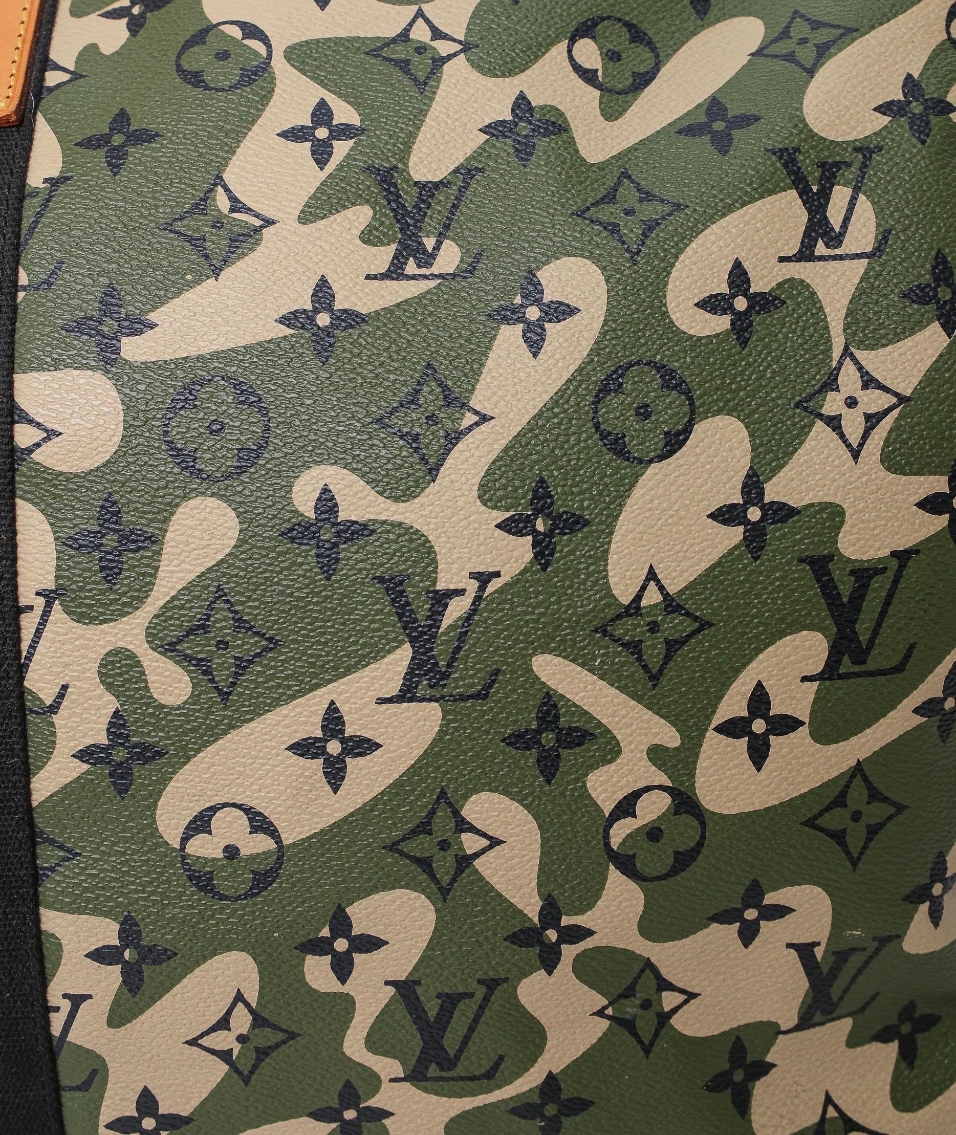 Women's or Men's Louis Vuitton x Takashi Murakami Keepall 55 Bandoulière Camouflage L.E.