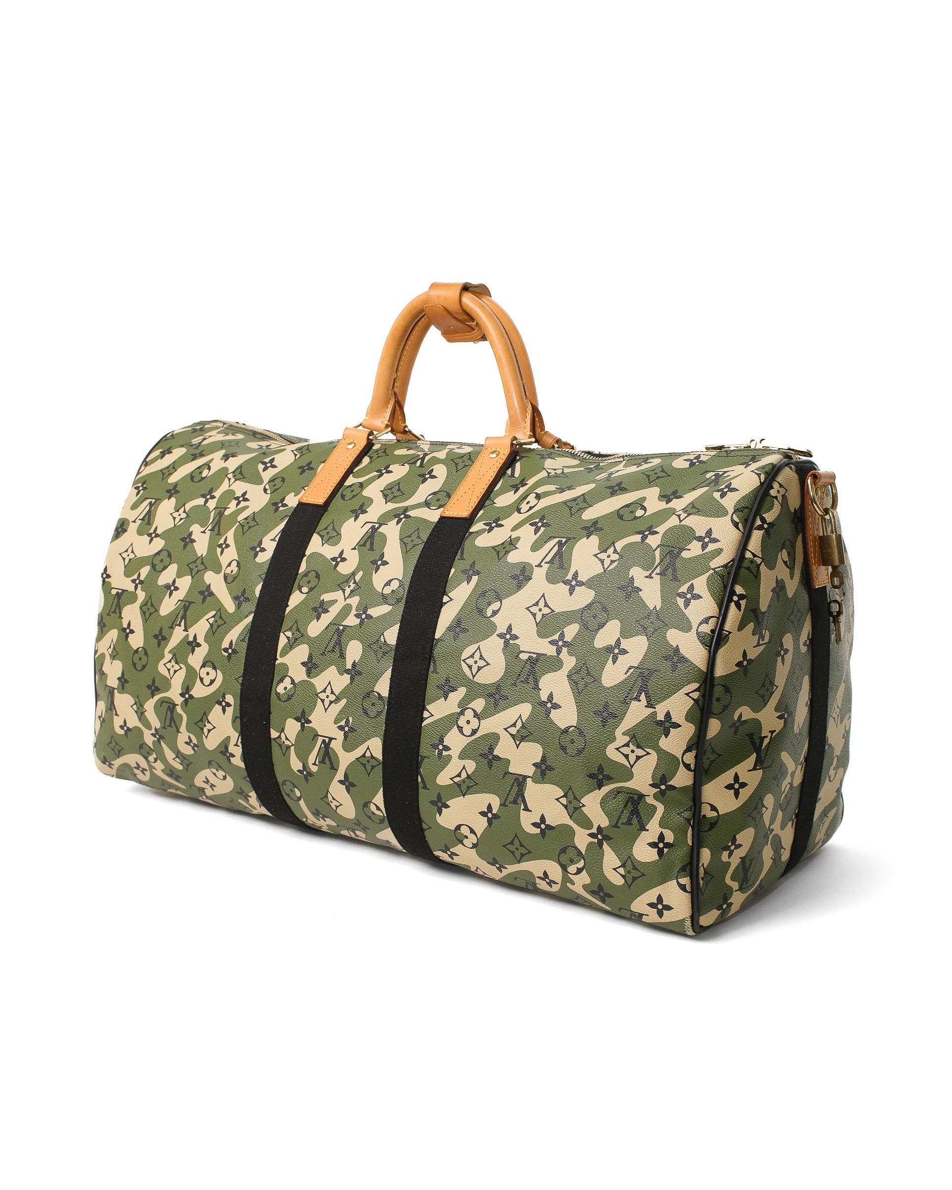 Louis Vuitton x Takashi Murakami Keepall 55 Bandoulière Camouflage L.E. For Sale 4