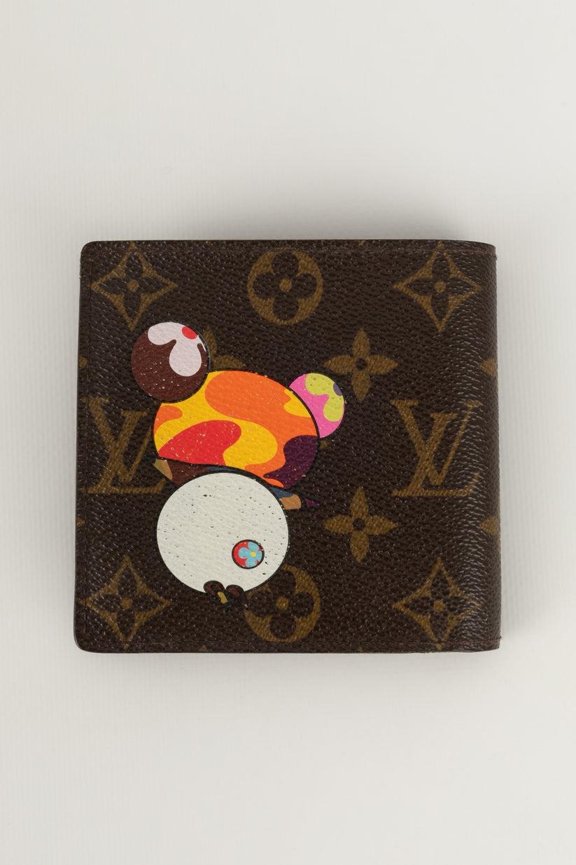 Louis Vuitton - (Made in Spain) Panda monogrammed coated canvas wallet. Louis Vuitton x Takashi Murakami Collaboration.

Additional information:
Condition: Good condition
Dimensions: Height: 10 cm - Length: 10 cm

Seller Reference: ACC95
