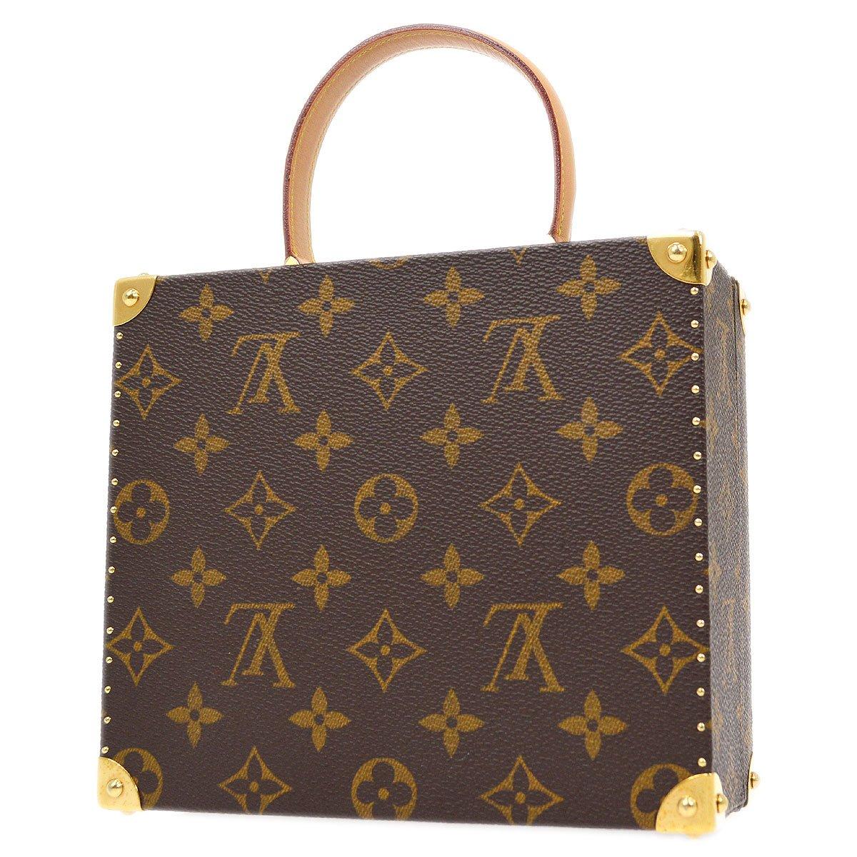 Pre-Owned Vintage Condition
From 2003 Collection
Monogram Canvas
Leather
Includes Dust Bag
W 7.3 x H 6.3 x D 3.0 