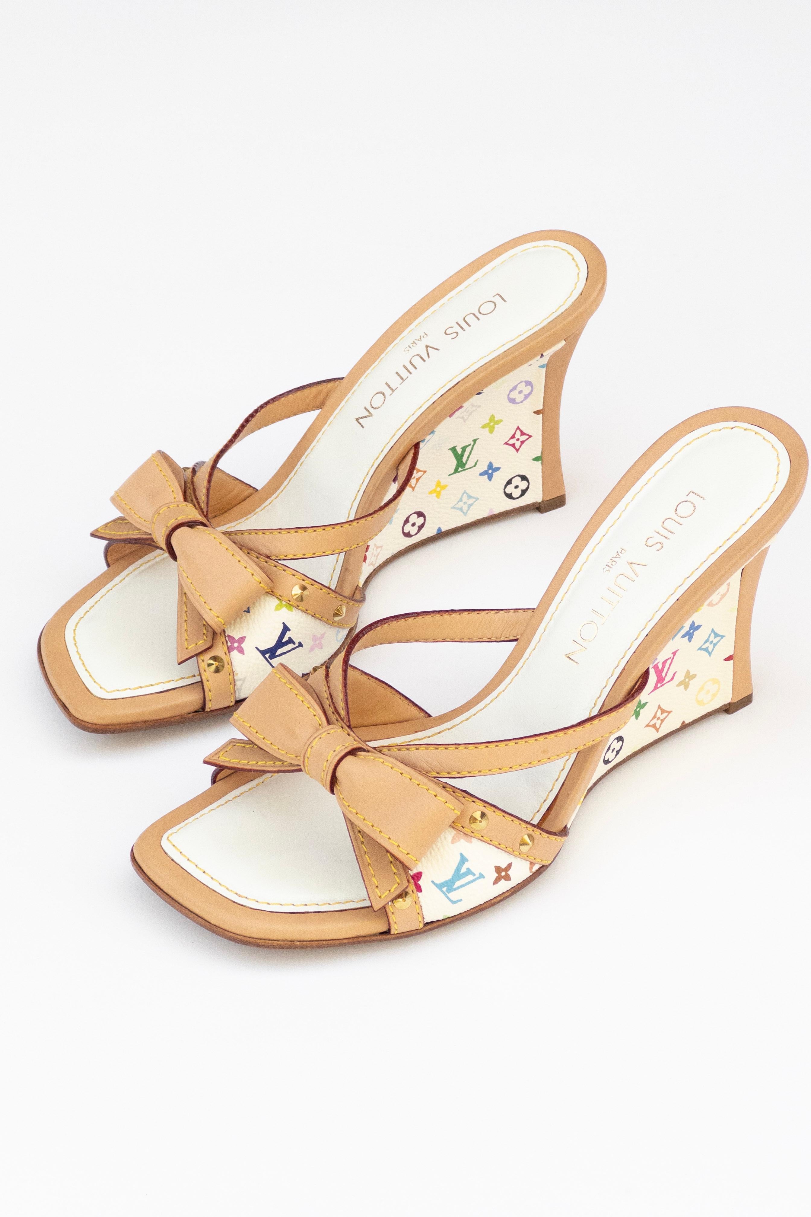 Louis Vuitton x Takashi Murakami SELTENe Keilschuhe mit Absatz mit Absatz Gr. 37,5 im Zustand „Gut“ in Melbourne, VIC