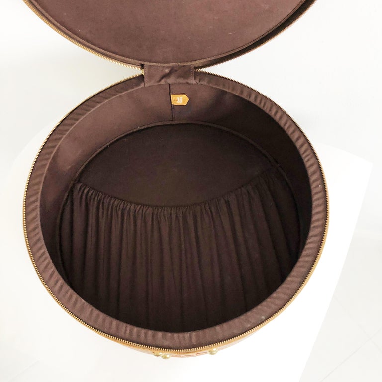 Louis Vuitton x The French Company Boite Chapeaux Round Hat Box 45cm Travel  Bag at 1stDibs