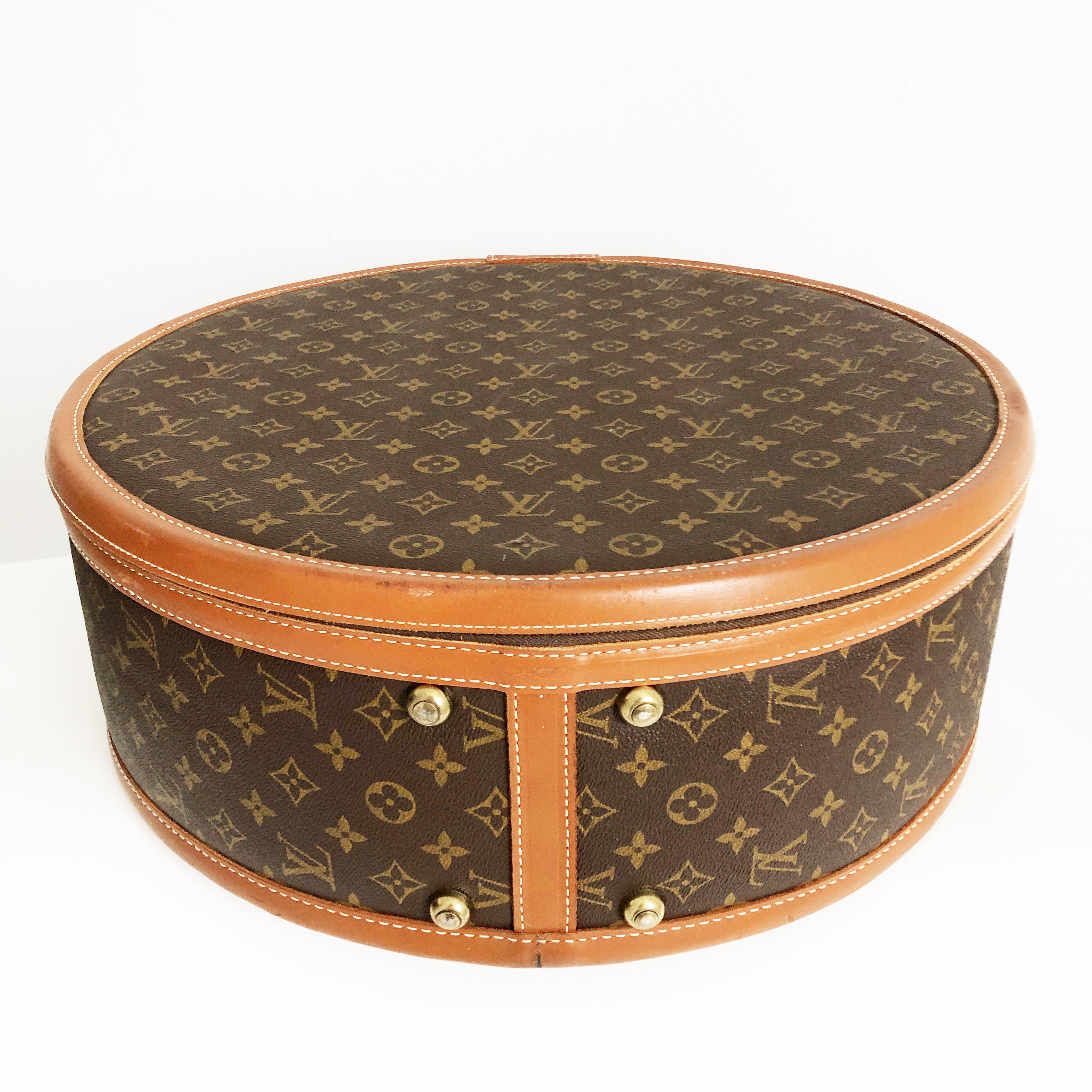 Women's or Men's Louis Vuitton x The French Company Boite Chapeaux Round Hat Box 45cm Travel Bag