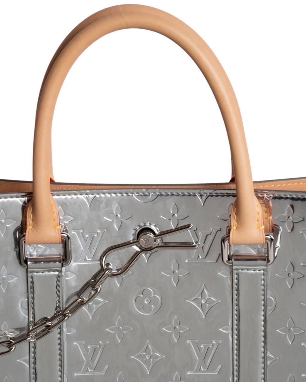 Miroir plat Louis Vuitton X Virgil Abloh L.E. Bon état - En vente à Torre Del Greco, IT