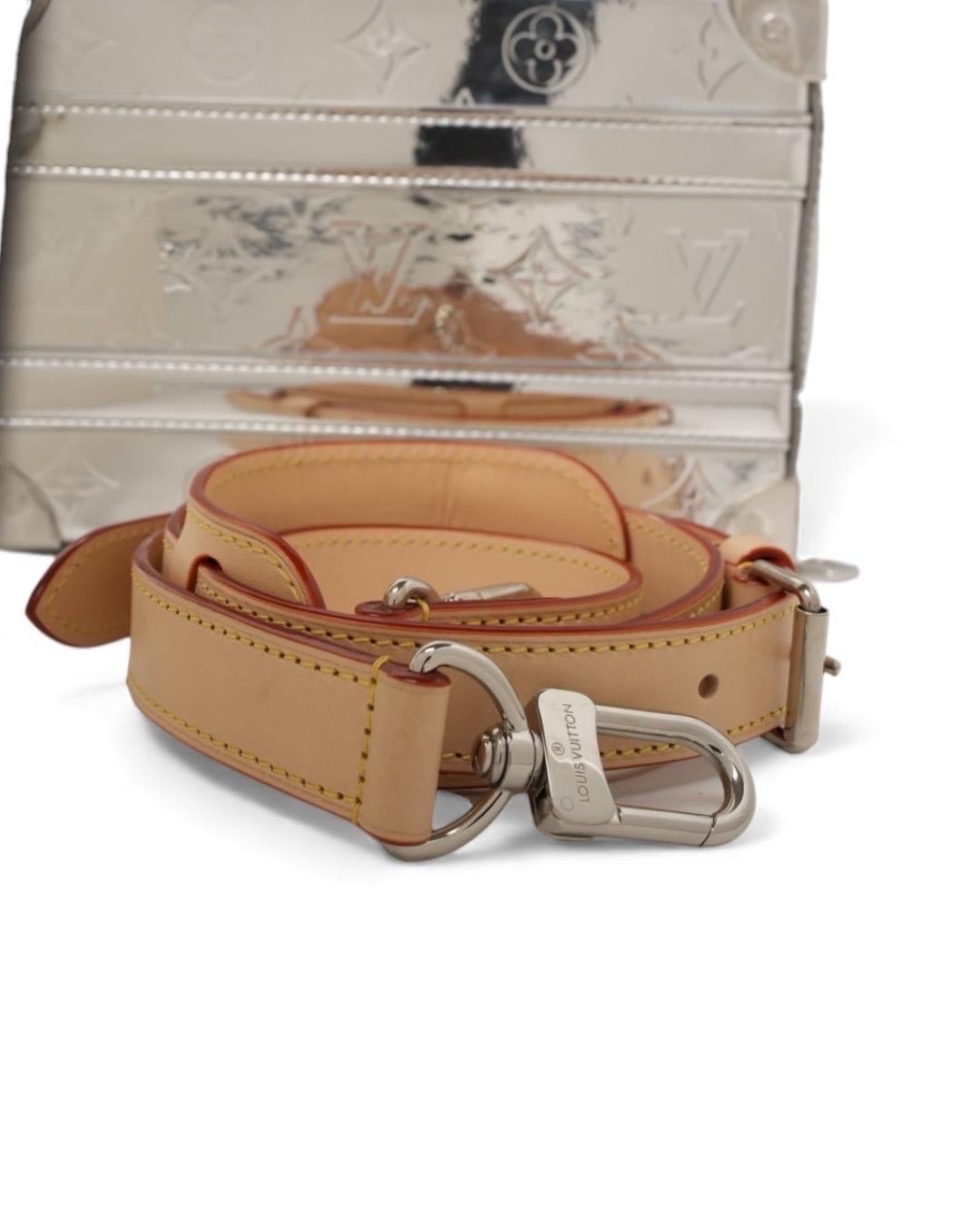 Louis Vuitton X Virgil Abloh Baule MM Monogram Specchio in vendita 7