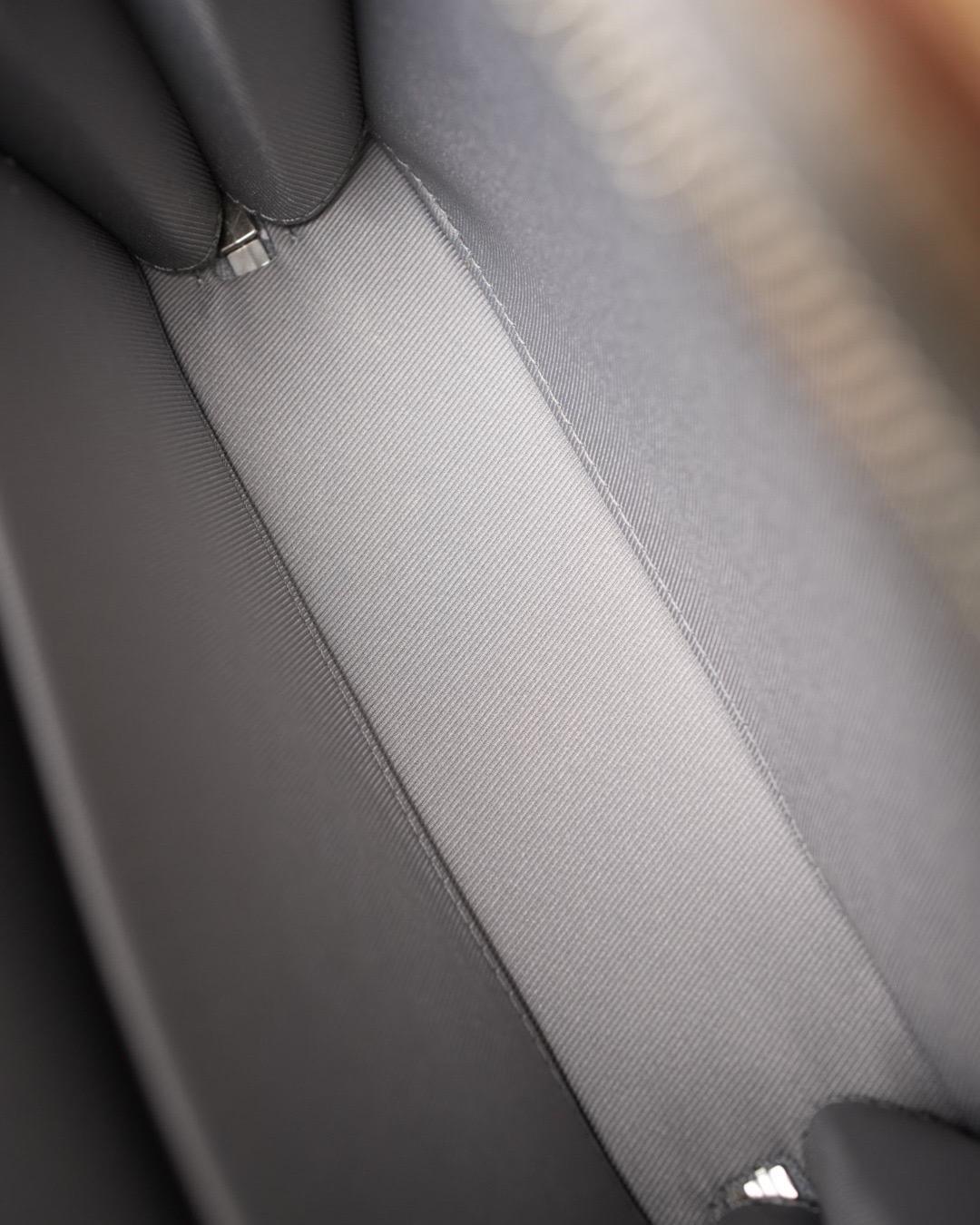 Louis Vuitton X Virgil Abloh Baule MM Monogram Specchio in vendita 8