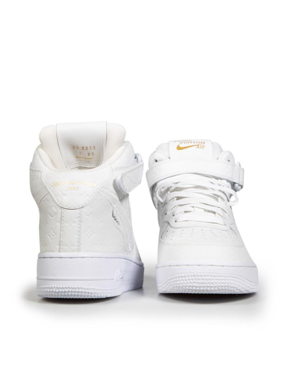 Louis Vuitton x Virgil Abloh Weißes Leder Air Force 1 Turnschuhe Größe US 7 (Grau) im Angebot