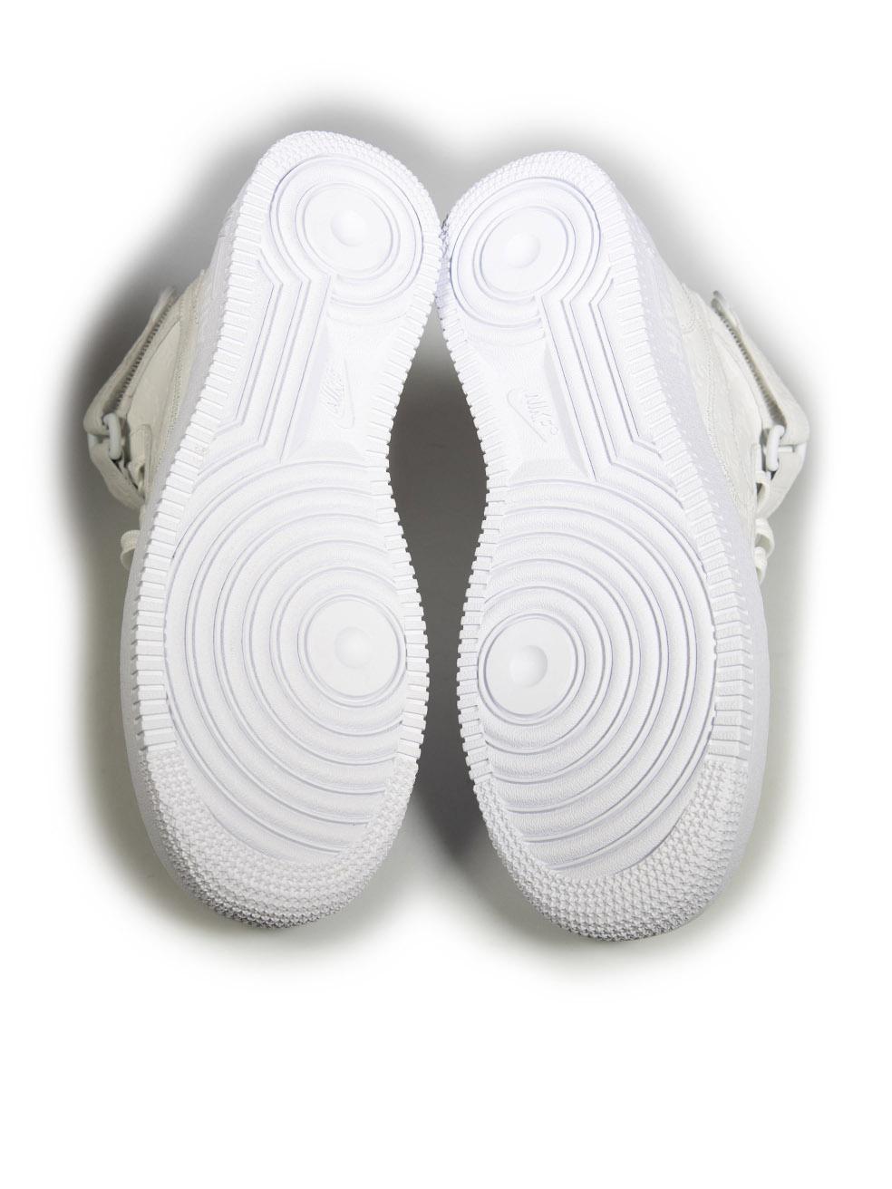 Louis Vuitton x Virgil Abloh Weißes Leder Air Force 1 Turnschuhe Größe US 7 im Zustand „Neu“ im Angebot in London, GB