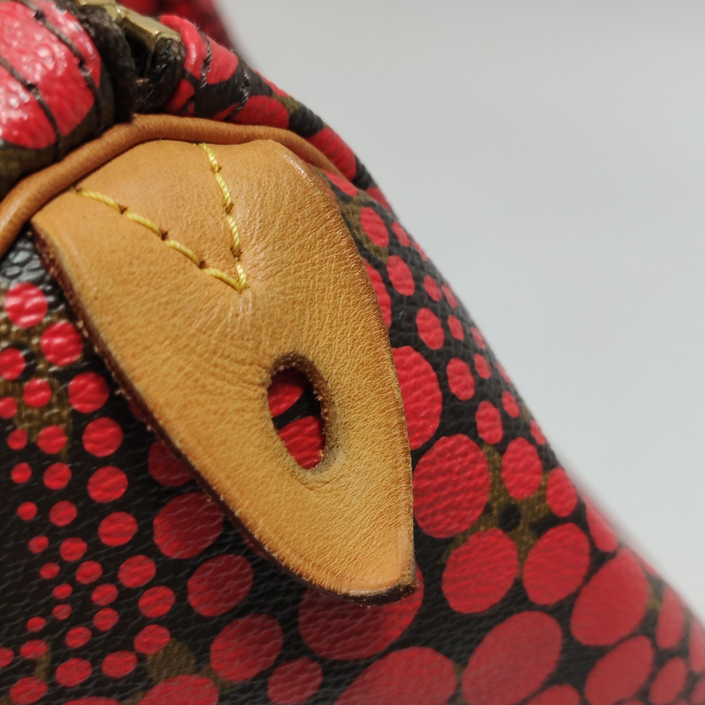Louis Vuitton x Yayoi Kusama Edizione Limitata Borsa Speedy 30 Rossa con Manico Superiore in vendita 14