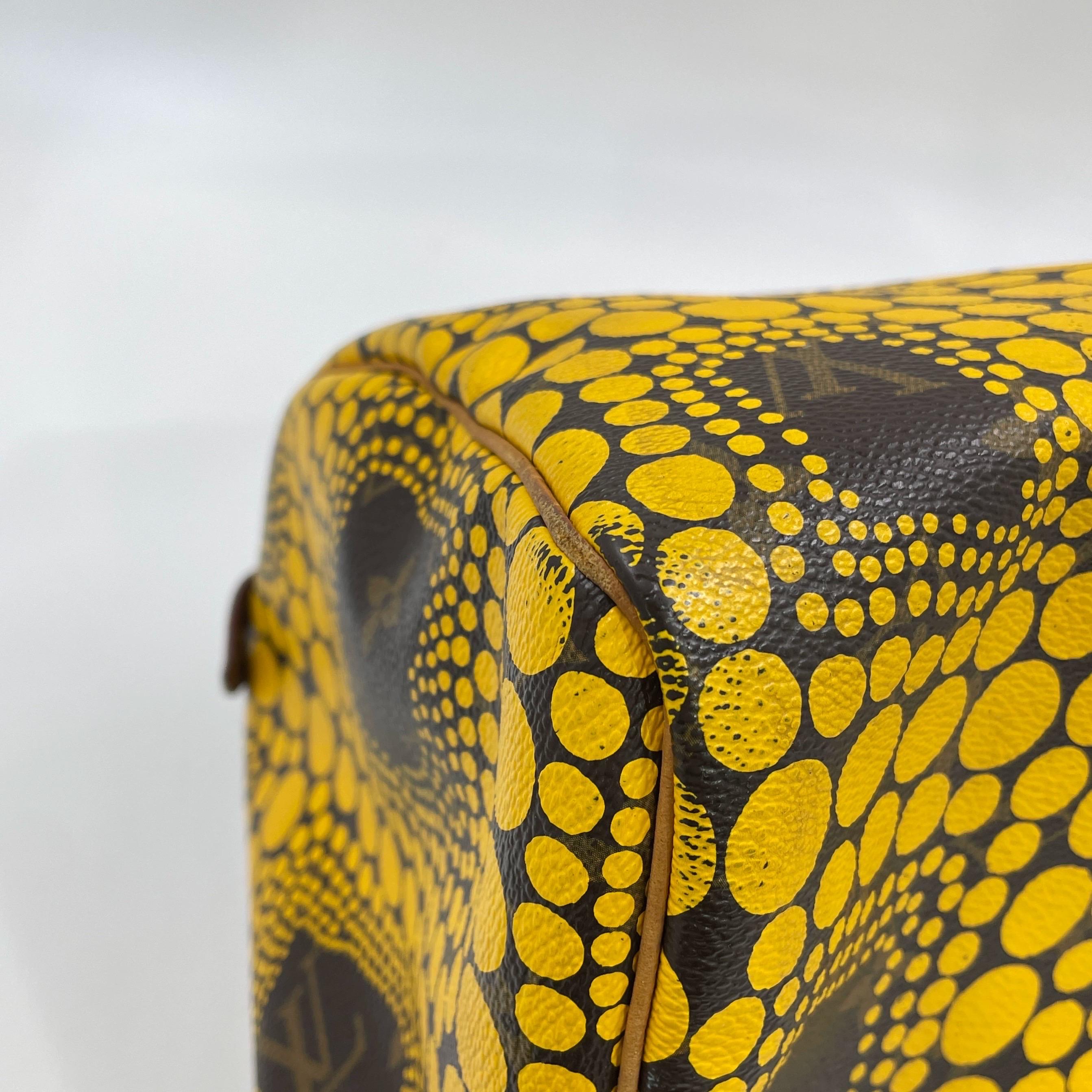 Louis Vuitton x Yayoi Kusama Edizione Limitata Speedy 30 Borsa a manico superiore gialla in vendita 9