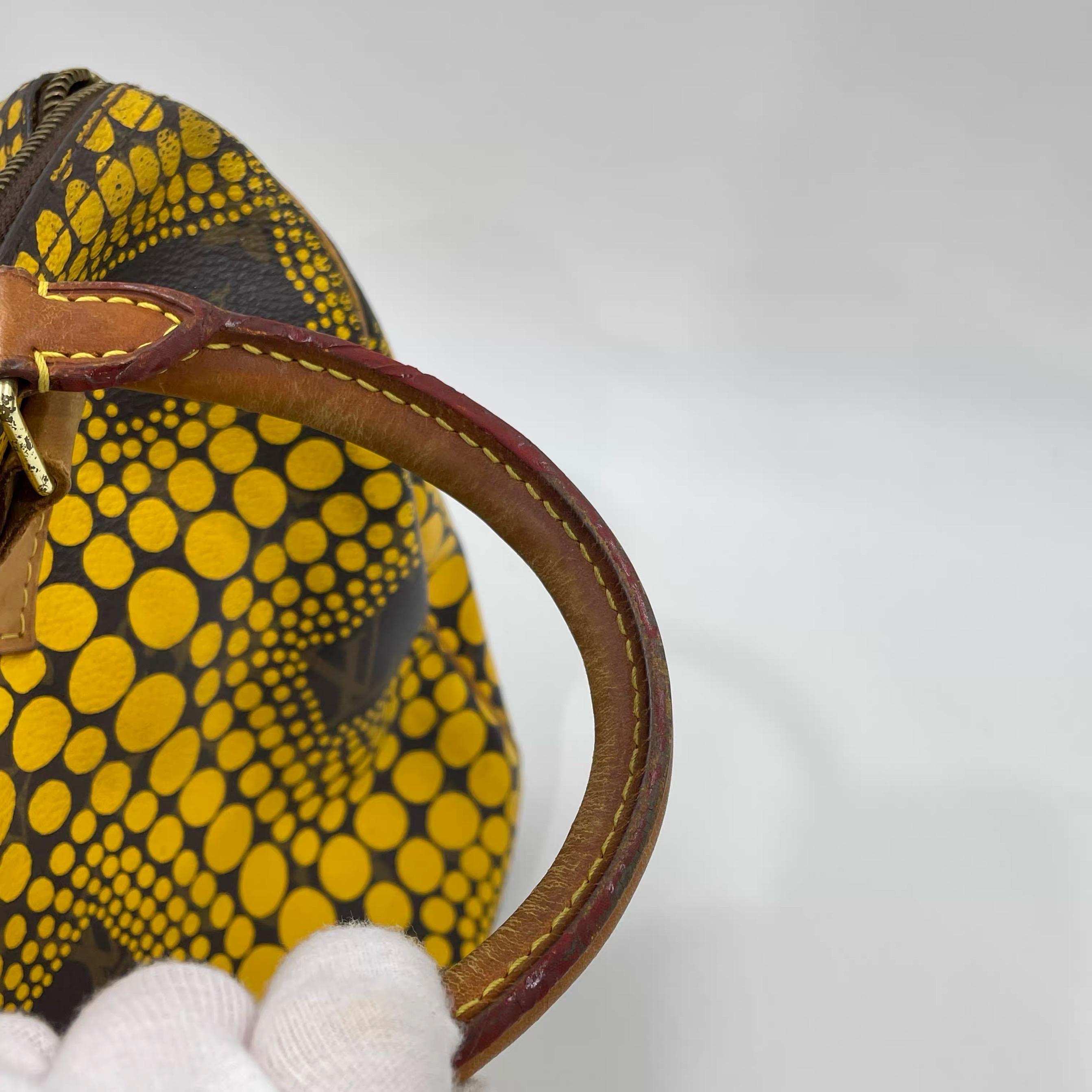 Louis Vuitton x Yayoi Kusama Edizione Limitata Speedy 30 Borsa a manico superiore gialla in vendita 13